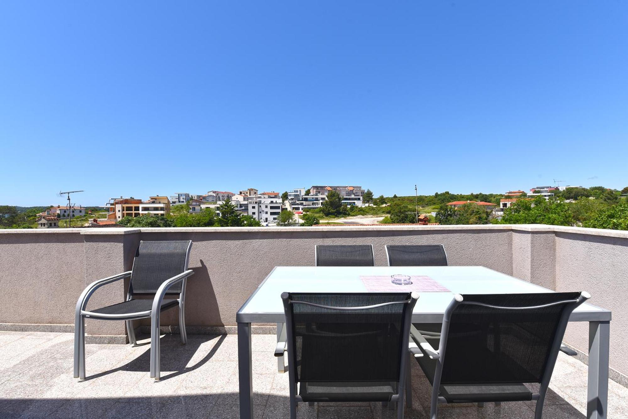 714 Apartman